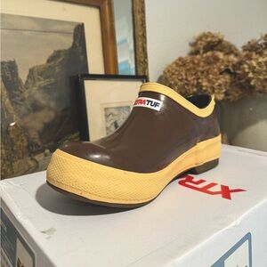 XTRATUF Women’s Legacy Clog NWT